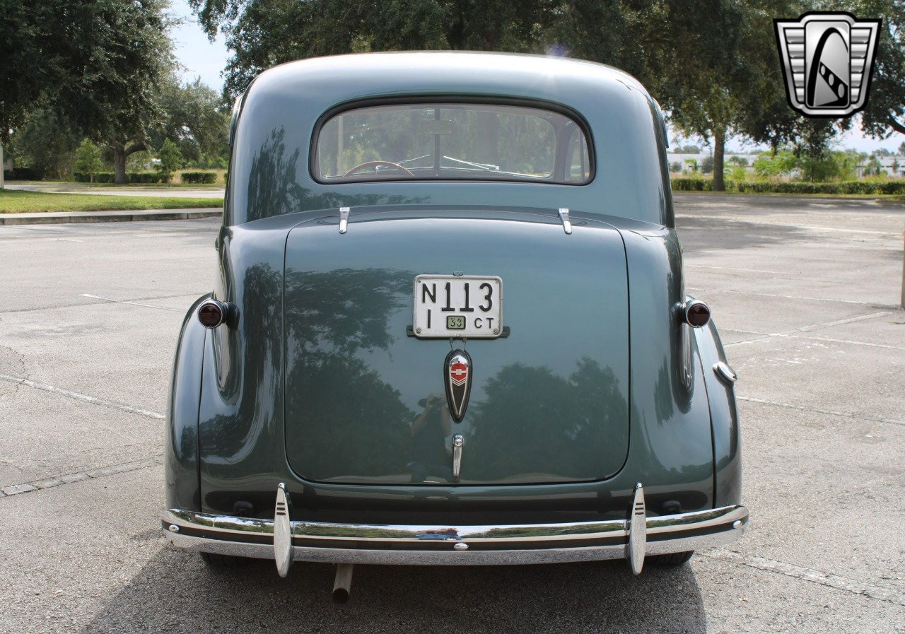1939 Chevrolet Special - Deluxe 9
