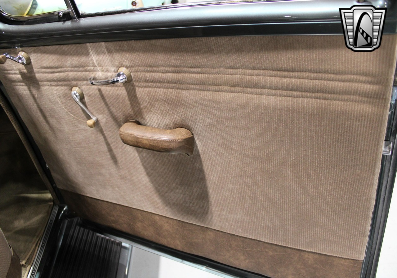 1939 Chevrolet Special - Deluxe 85