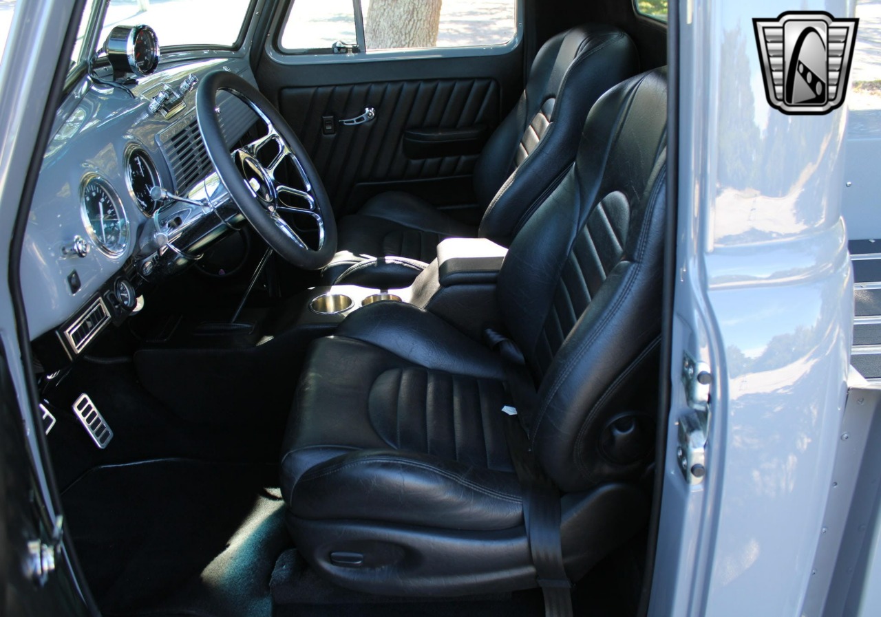 1951 Chevrolet 3100 18