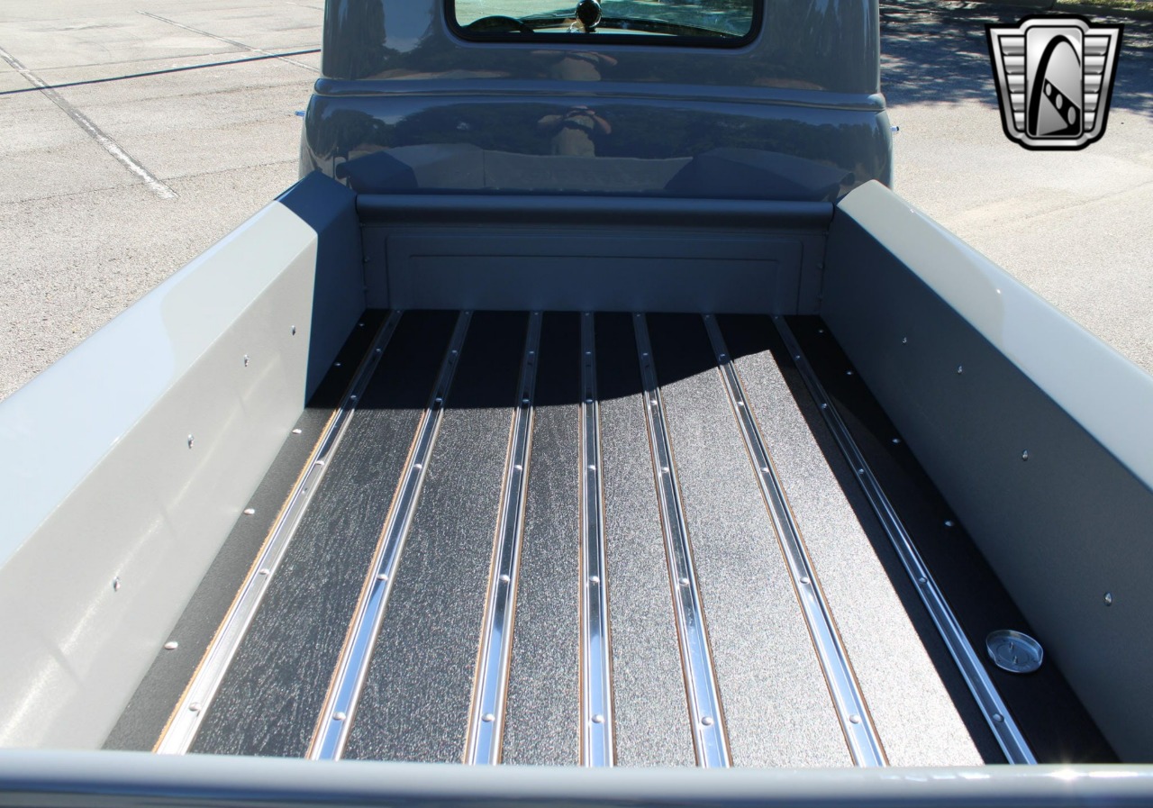 1951 Chevrolet 3100 14