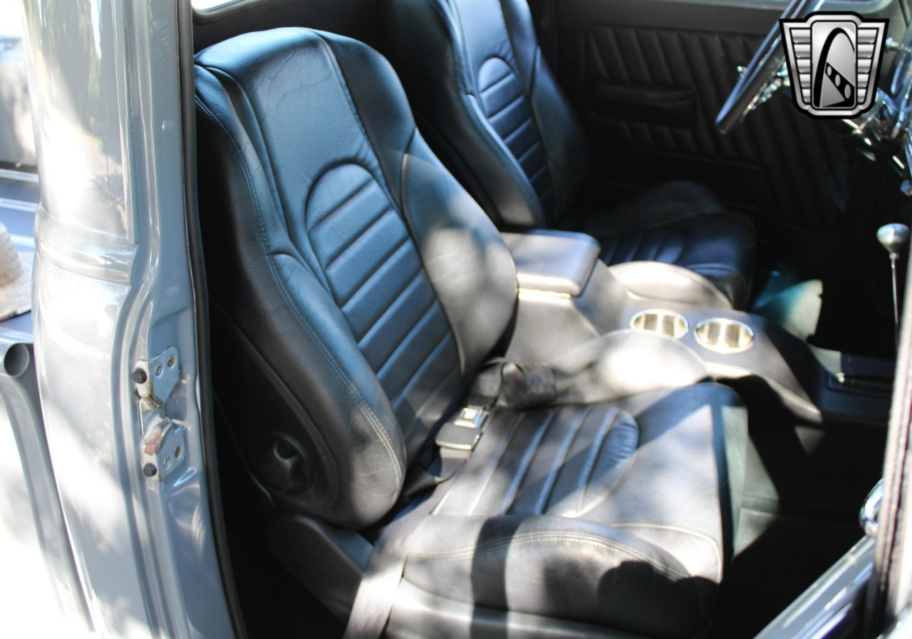 1951 Chevrolet 3100 82