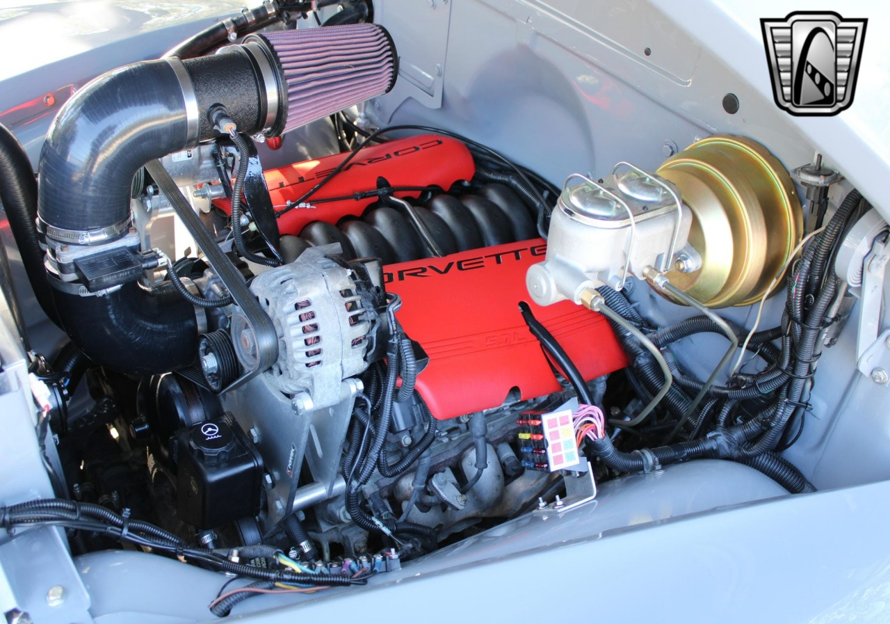 1951 Chevrolet 3100 24