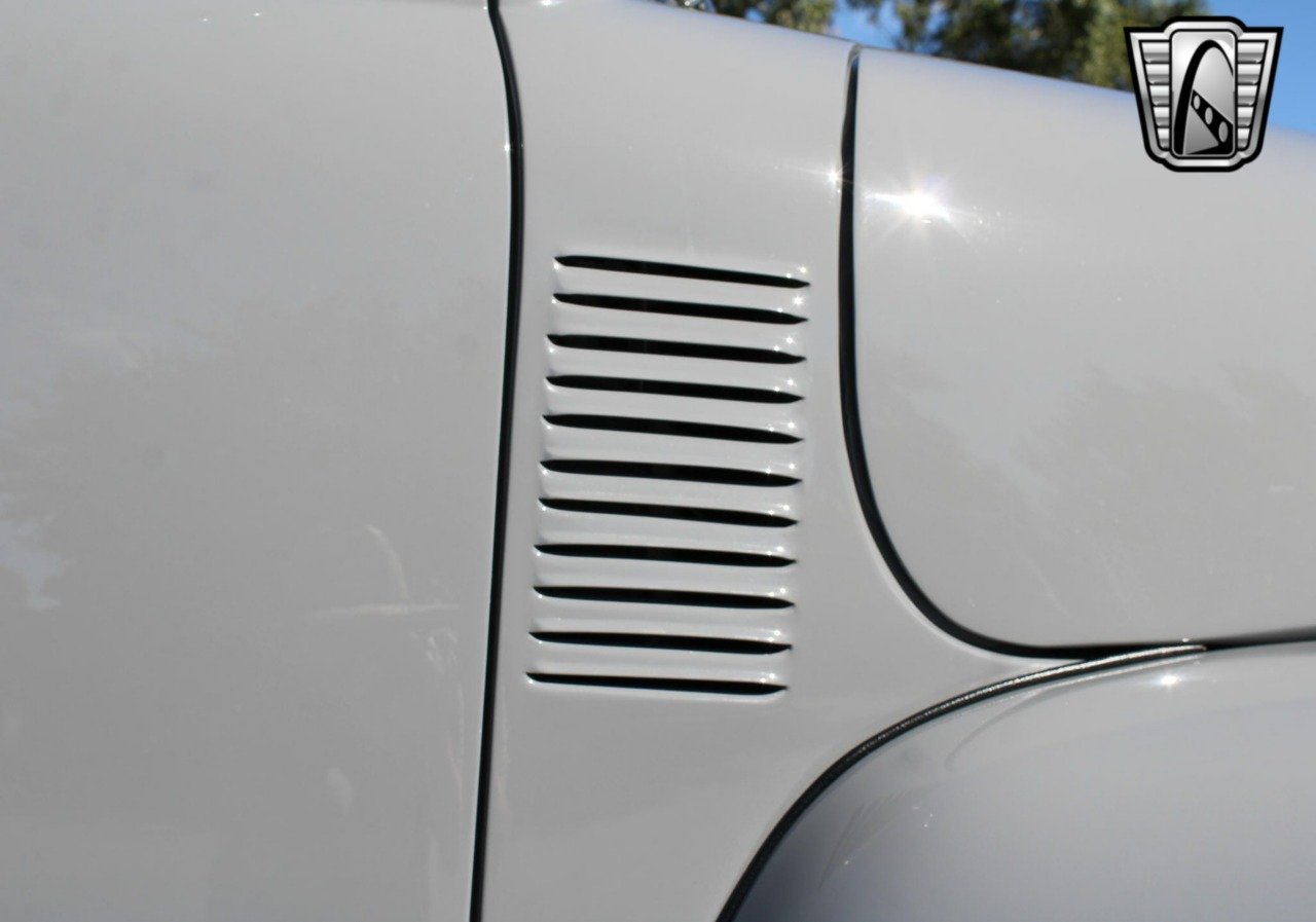 1951 Chevrolet 3100 68