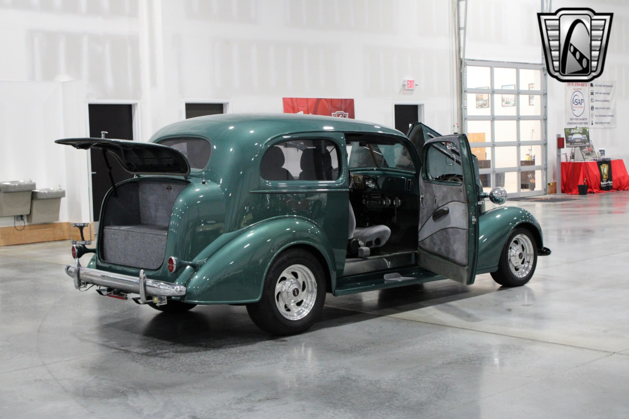 1936 Chevrolet Master 19