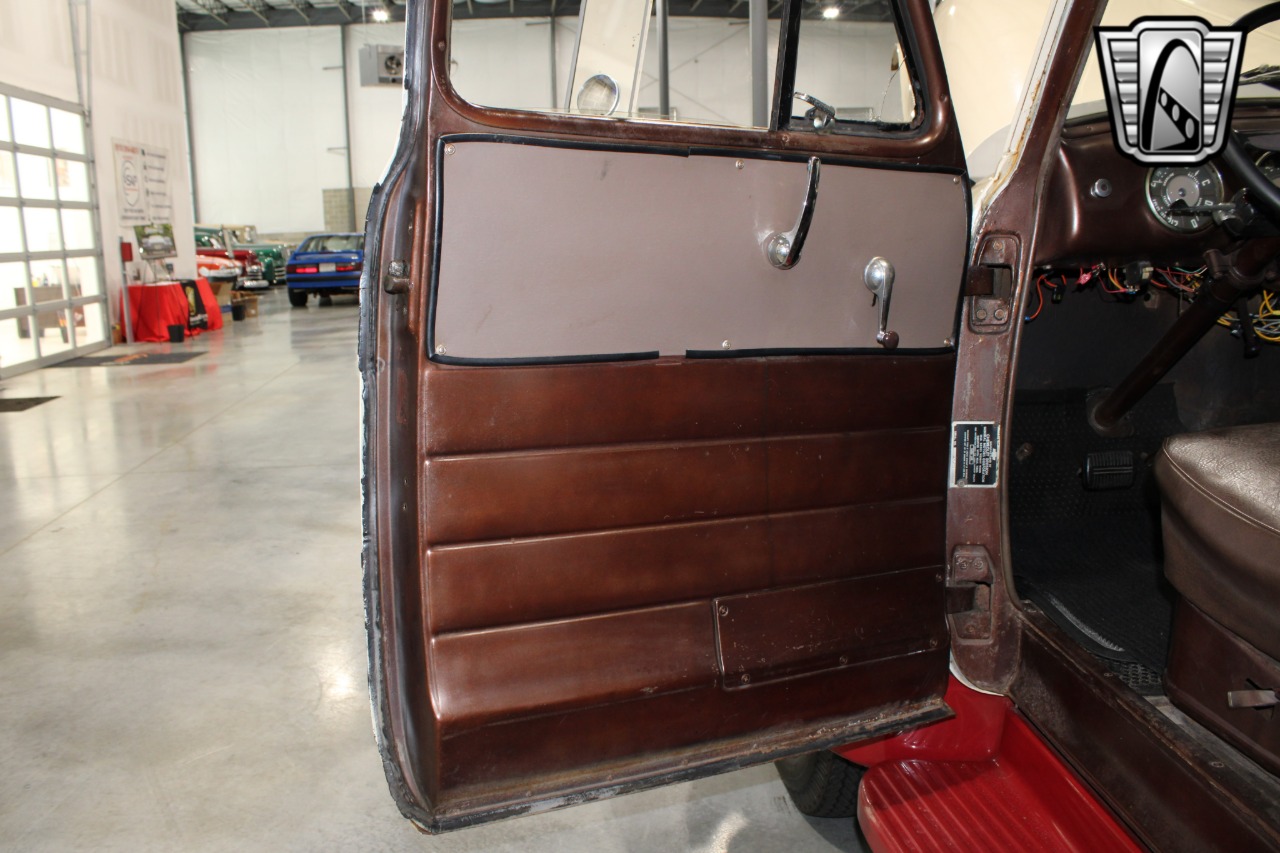 1953 Chevrolet 4400 94