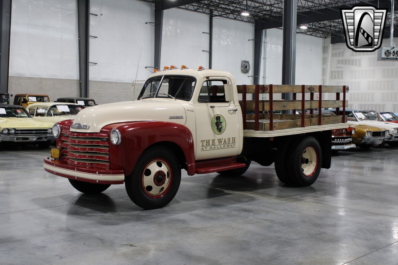 1953 Chevrolet 4400 31