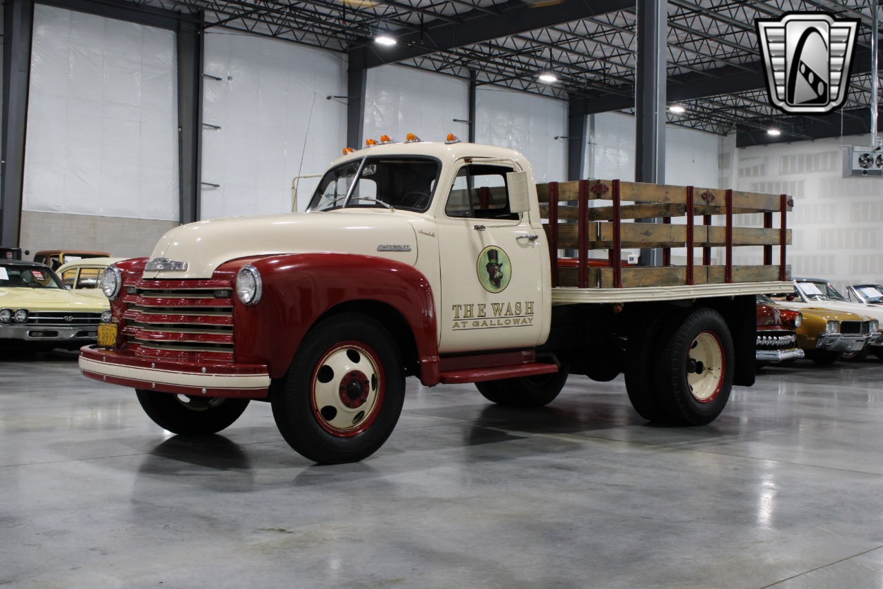 1953 Chevrolet 4400 12