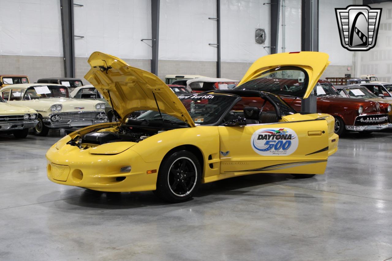 2002 Pontiac Firebird 16