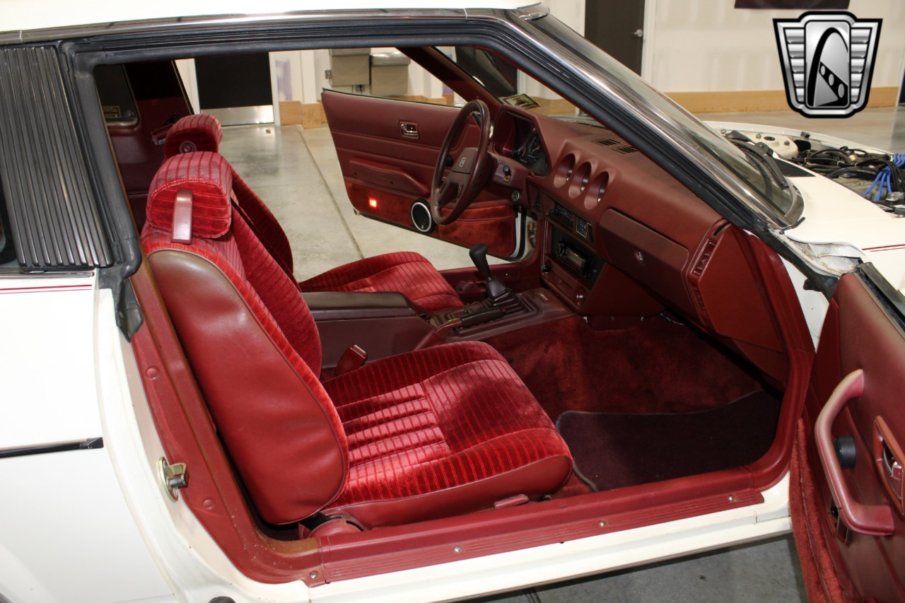 1983 Datsun 280ZX 7