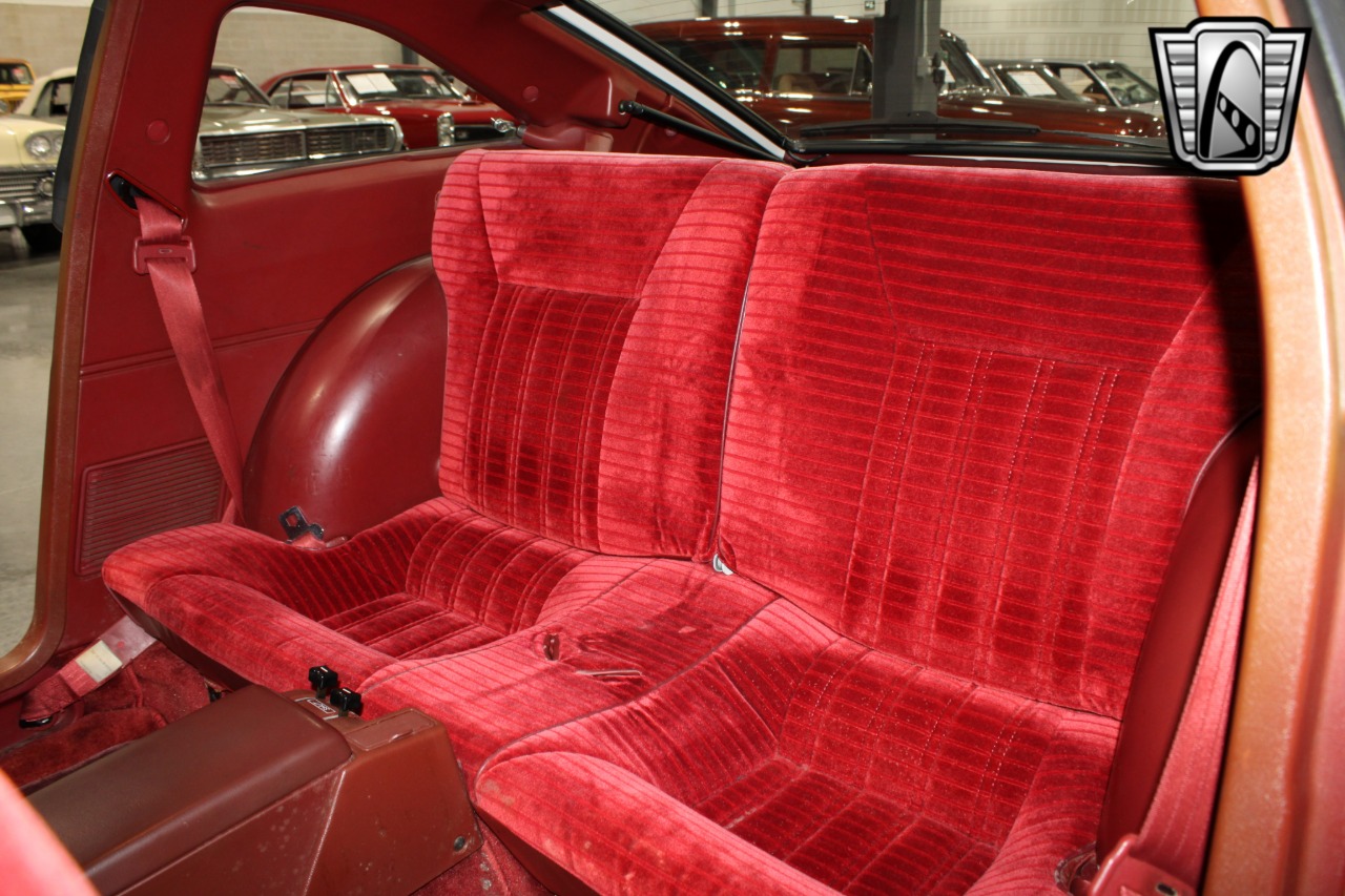 1983 Datsun 280ZX 8