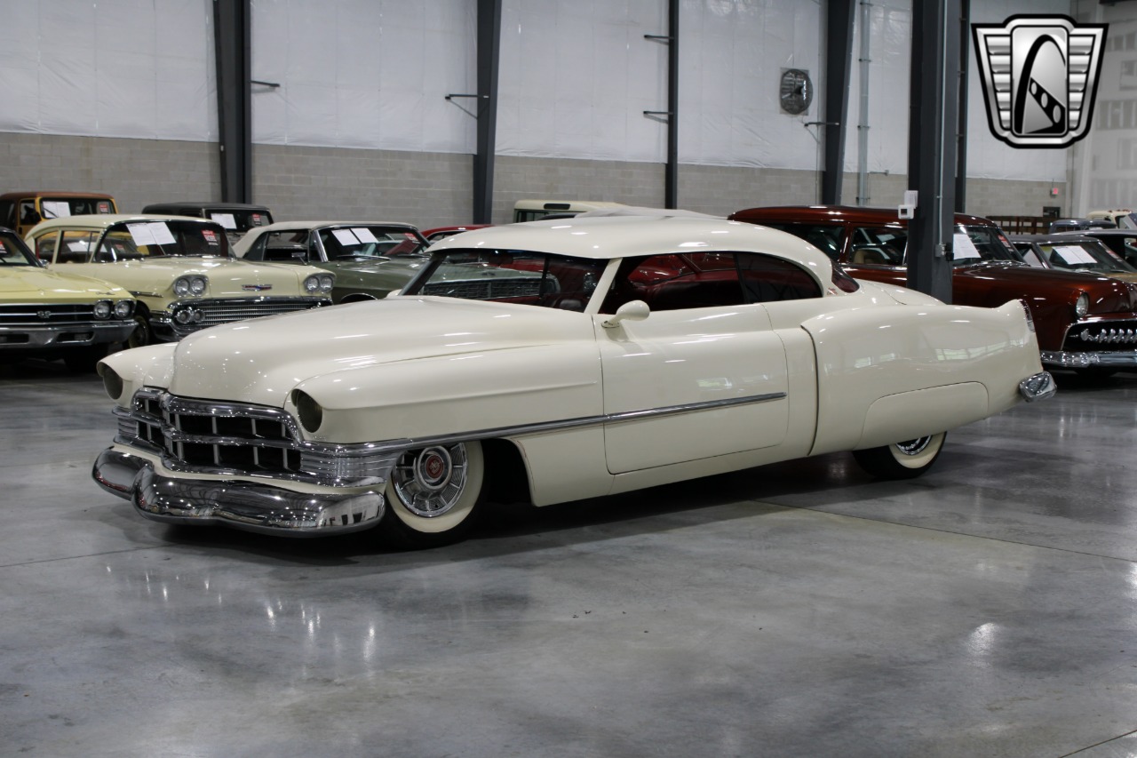 Photo of 1952 Cadillac DeVille
