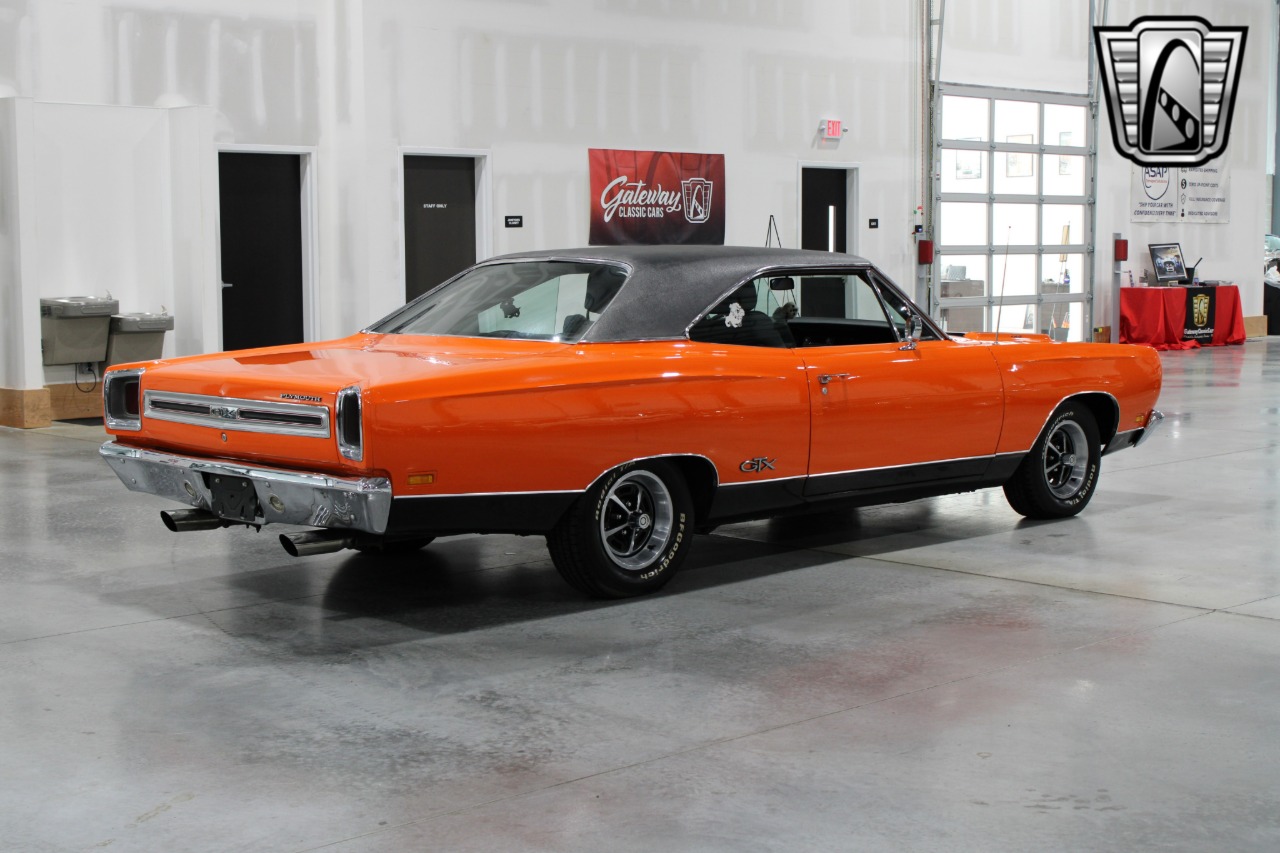 1969 Plymouth GTX 4