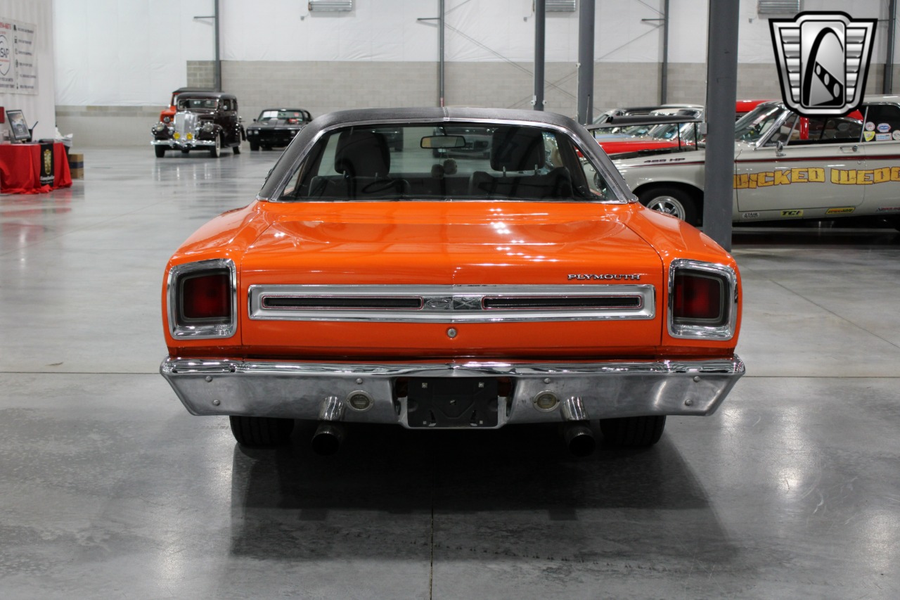 1969 Plymouth GTX 35