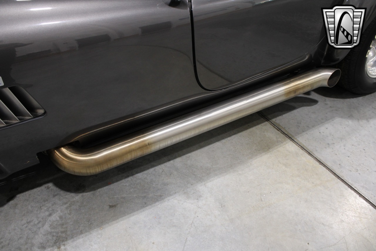 1965 Shelby Cobra 56