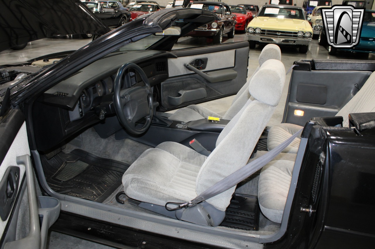 1991 Pontiac Firebird 6