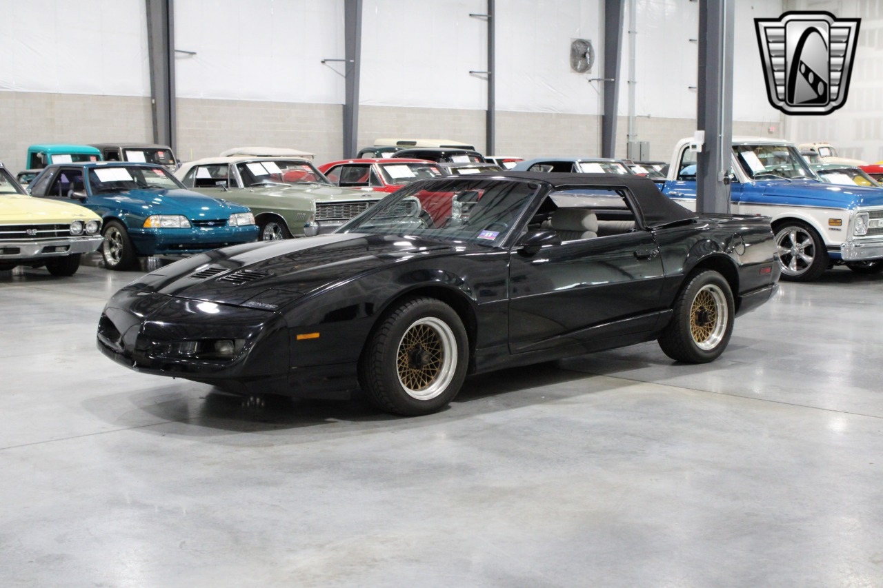 1991 Pontiac Firebird 37