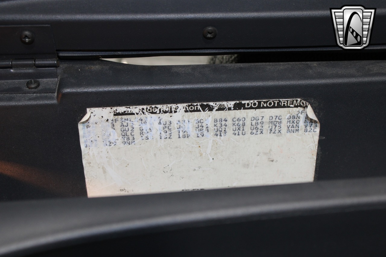 1991 Pontiac Firebird 24