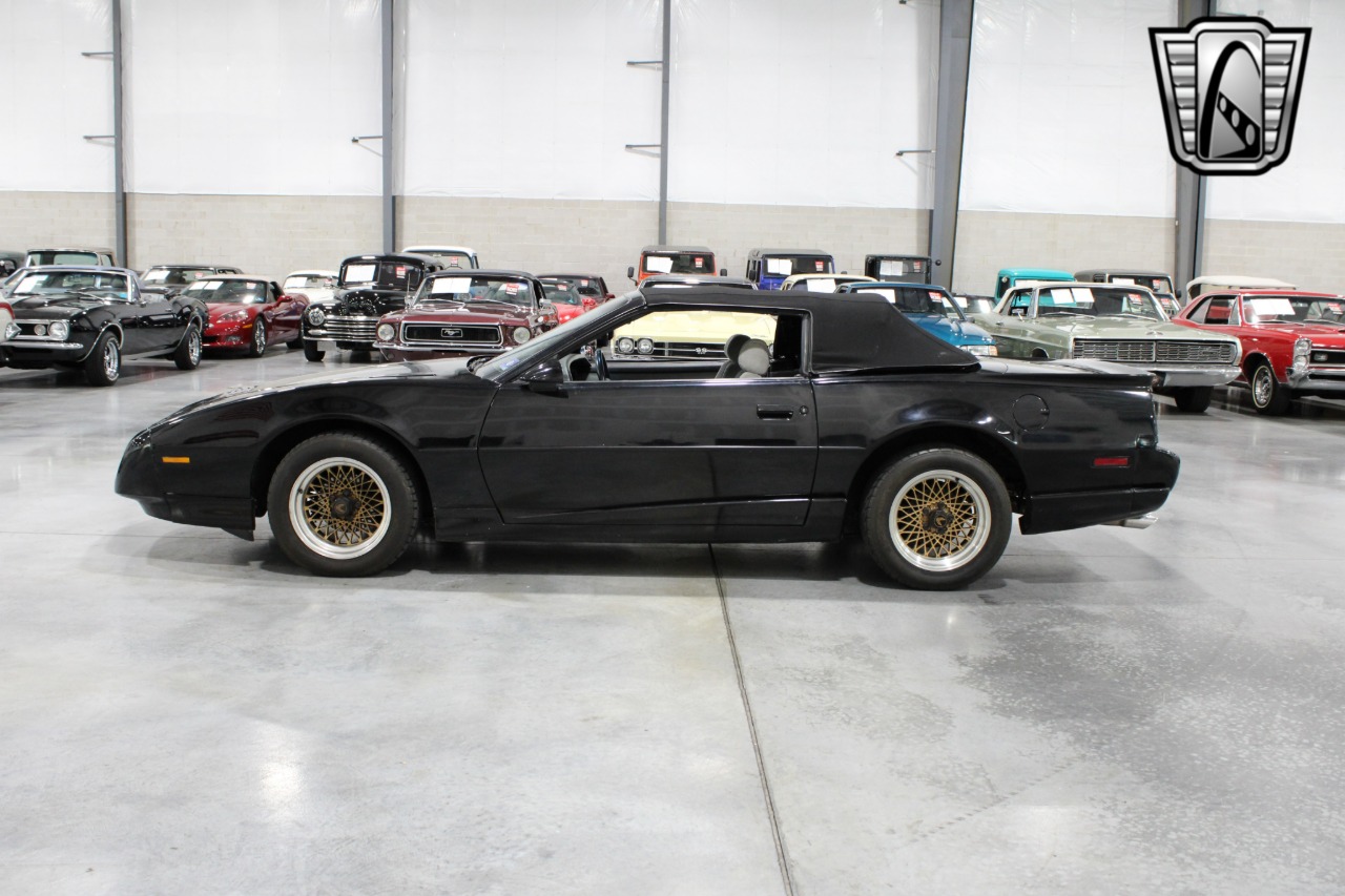 1991 Pontiac Firebird 38