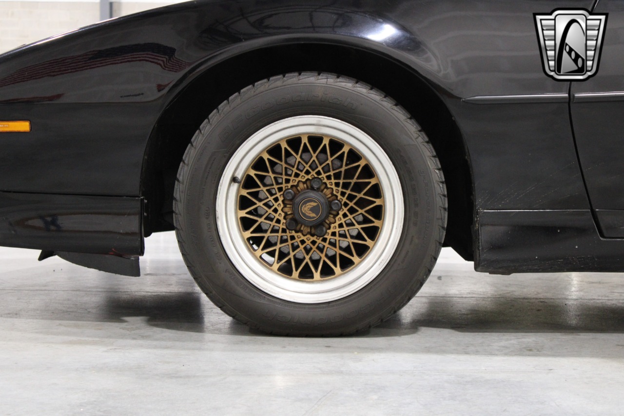 1991 Pontiac Firebird 62