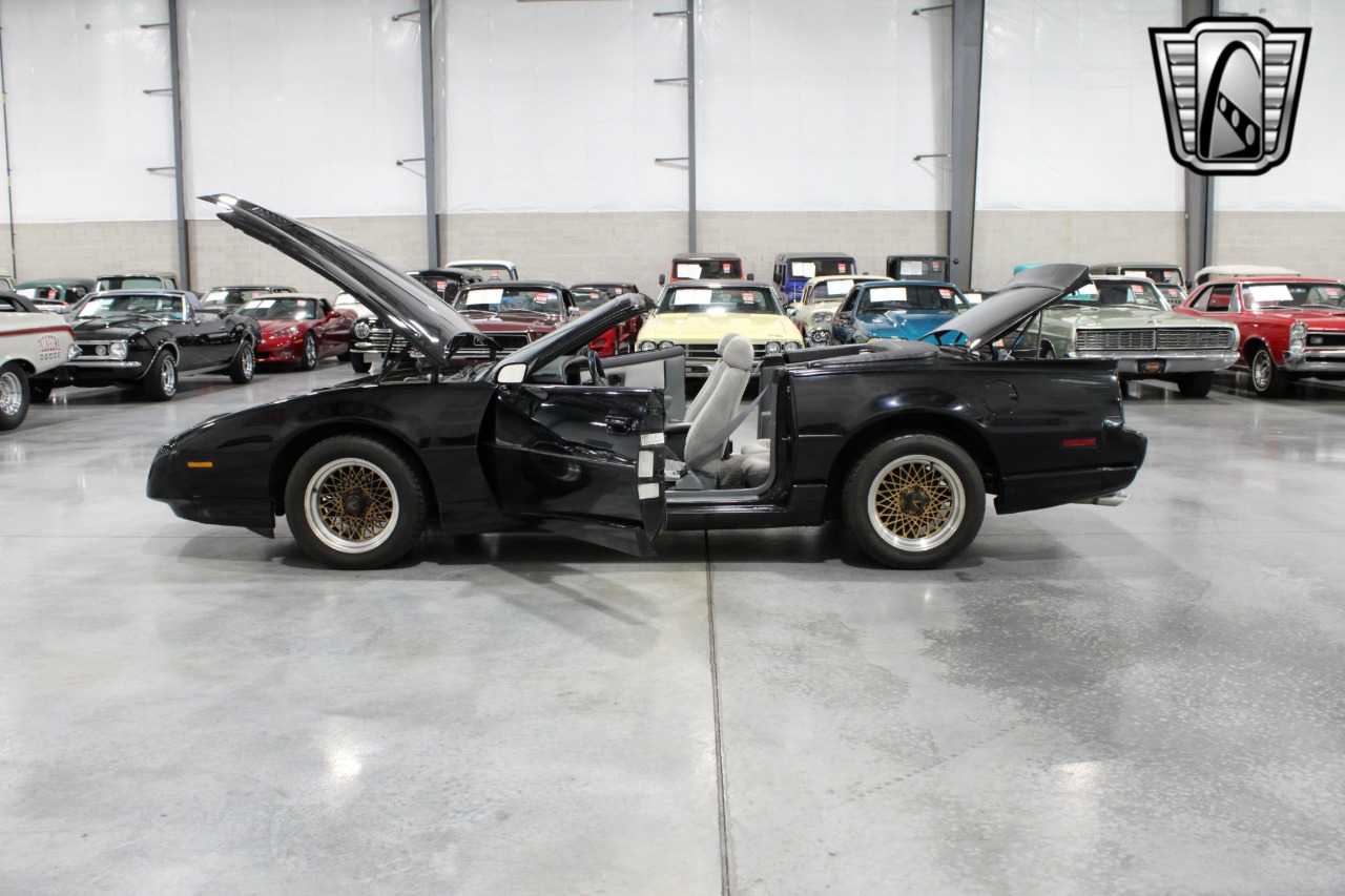 1991 Pontiac Firebird 89