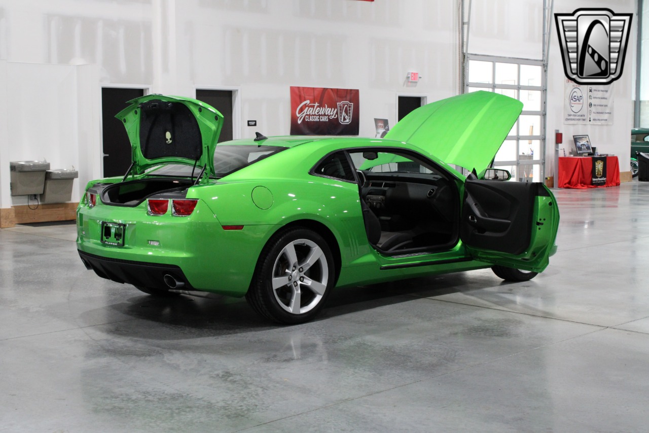 2011 Chevrolet Camaro 19