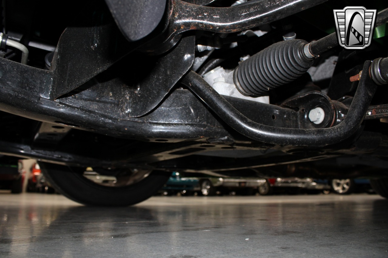 2011 Chevrolet Camaro 29