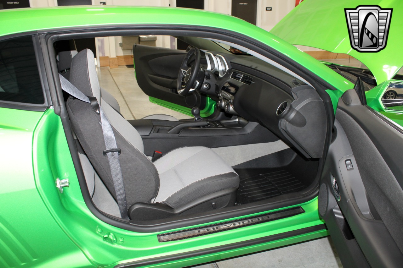 2011 Chevrolet Camaro 7