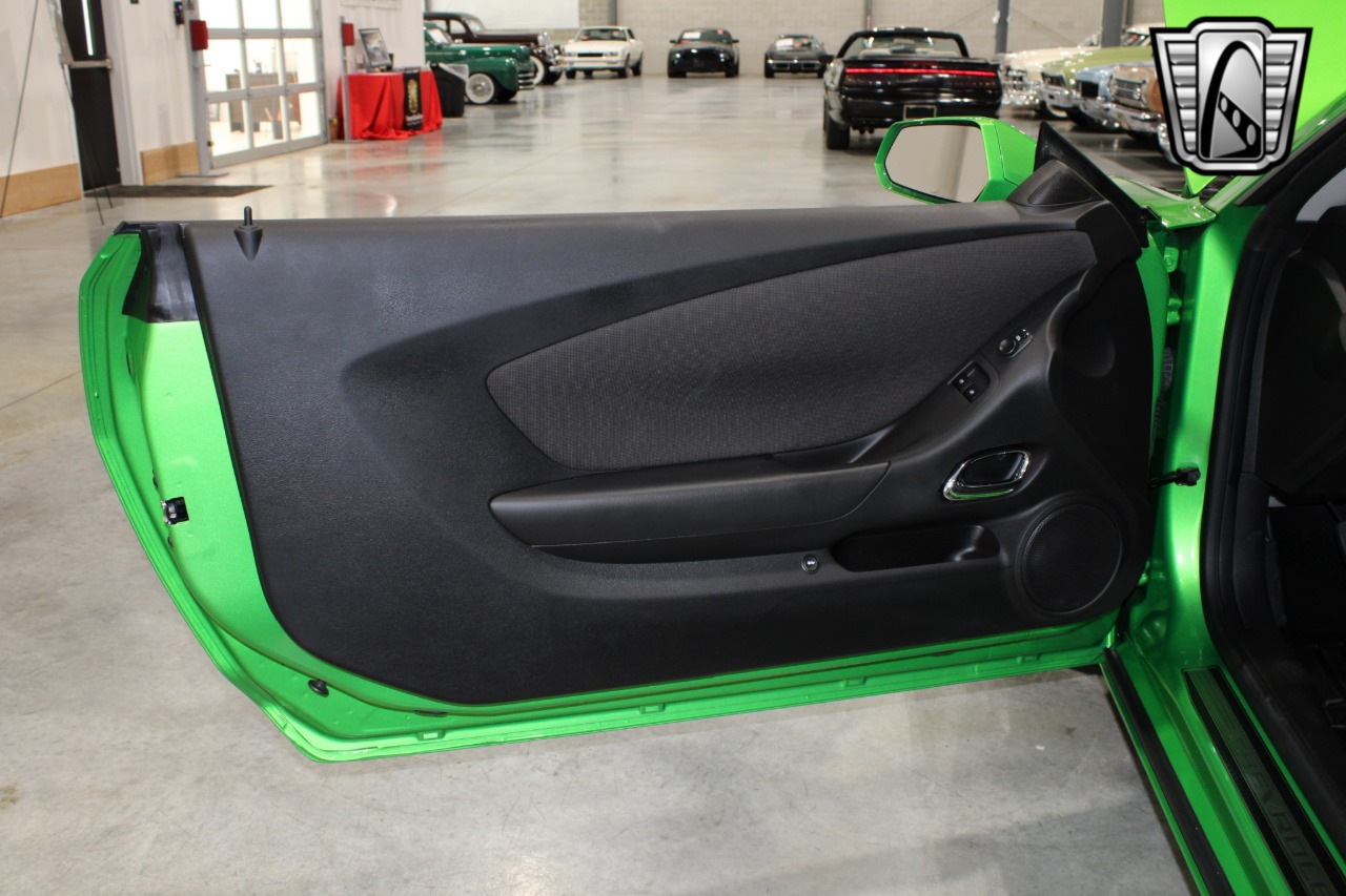 2011 Chevrolet Camaro 98