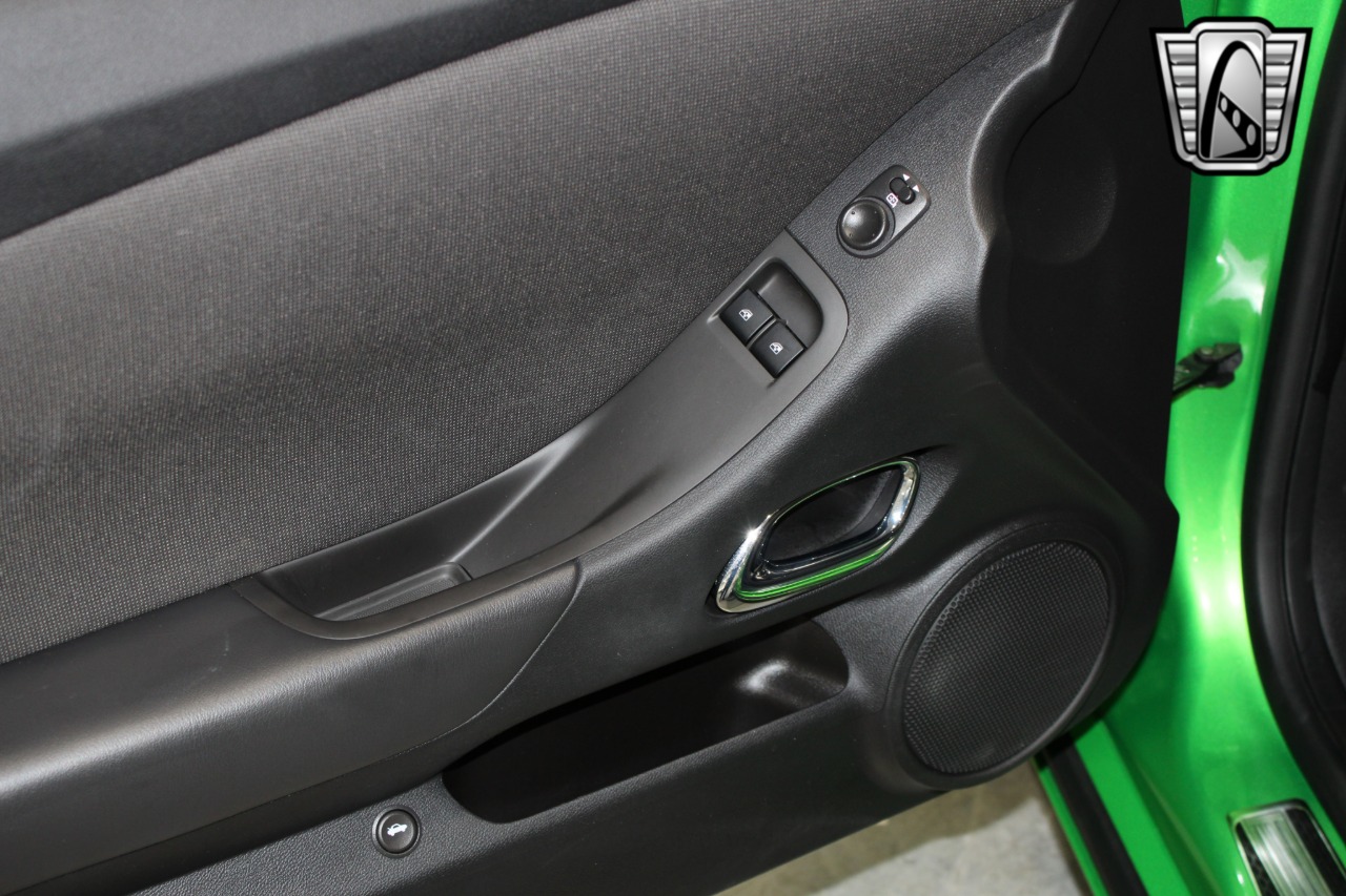 2011 Chevrolet Camaro 99