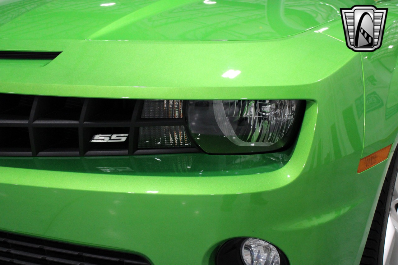 2011 Chevrolet Camaro 56