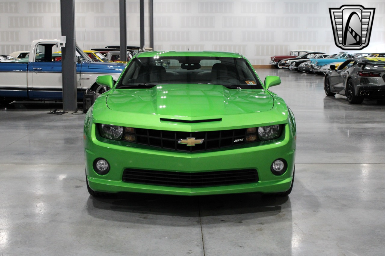 2011 Chevrolet Camaro 39