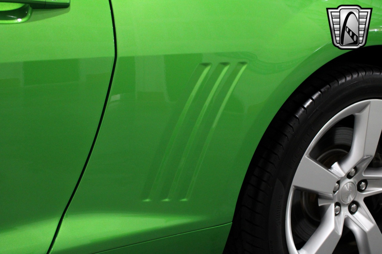 2011 Chevrolet Camaro 66