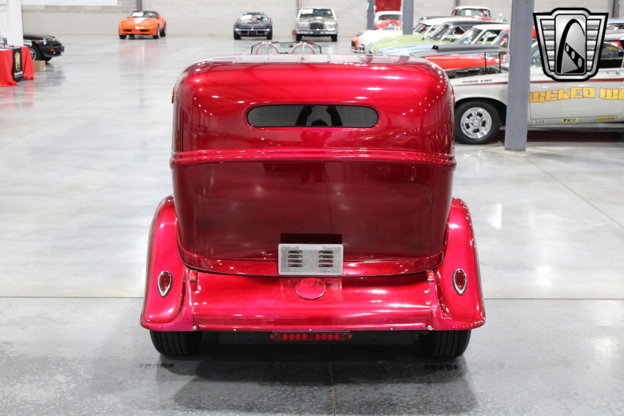 1933 Plymouth Sedan 47