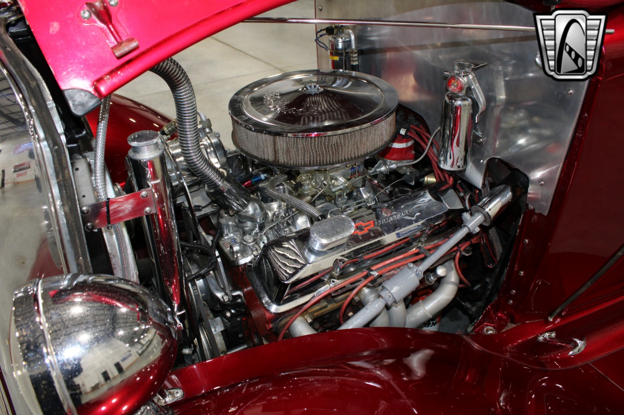 1933 Plymouth Sedan 9