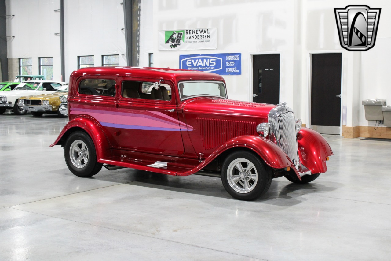 1933 Plymouth Sedan 36