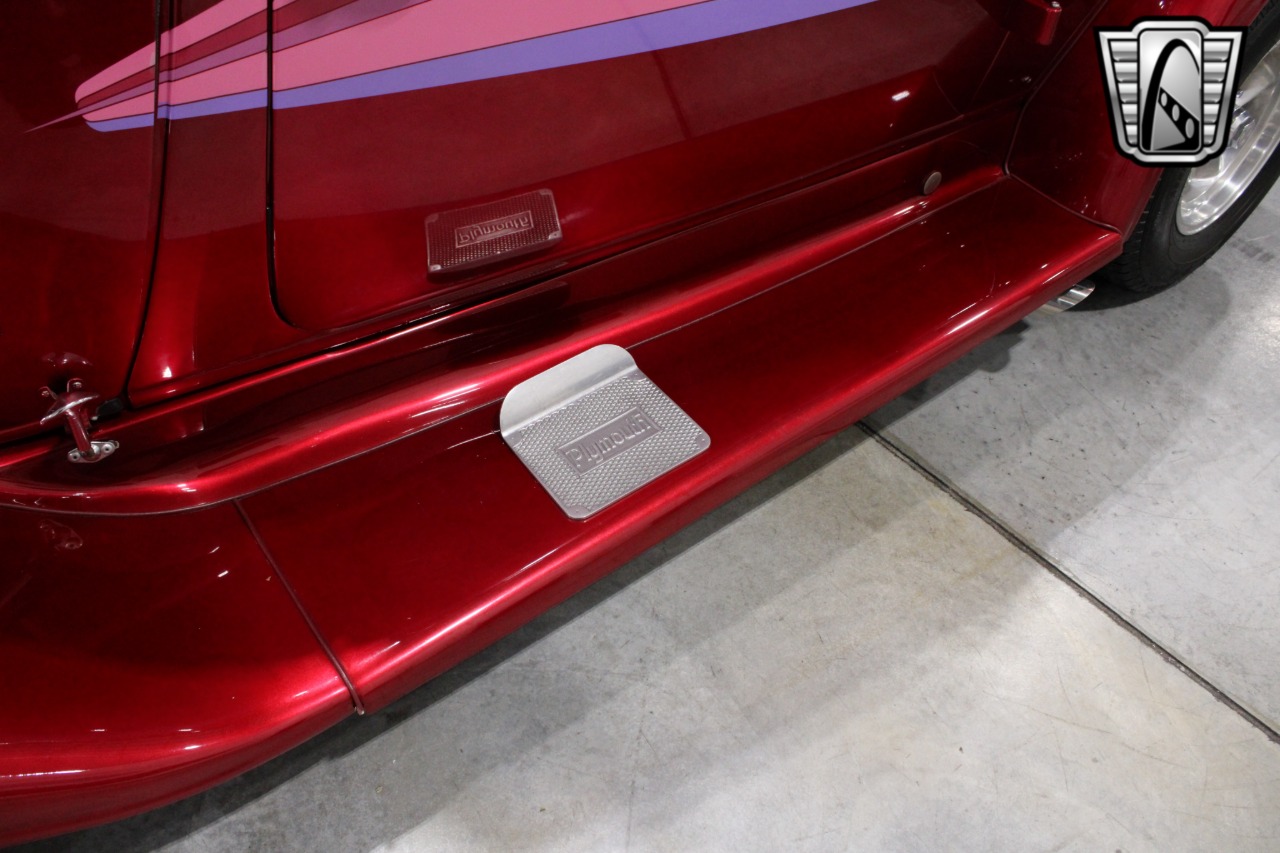 1933 Plymouth Sedan 62