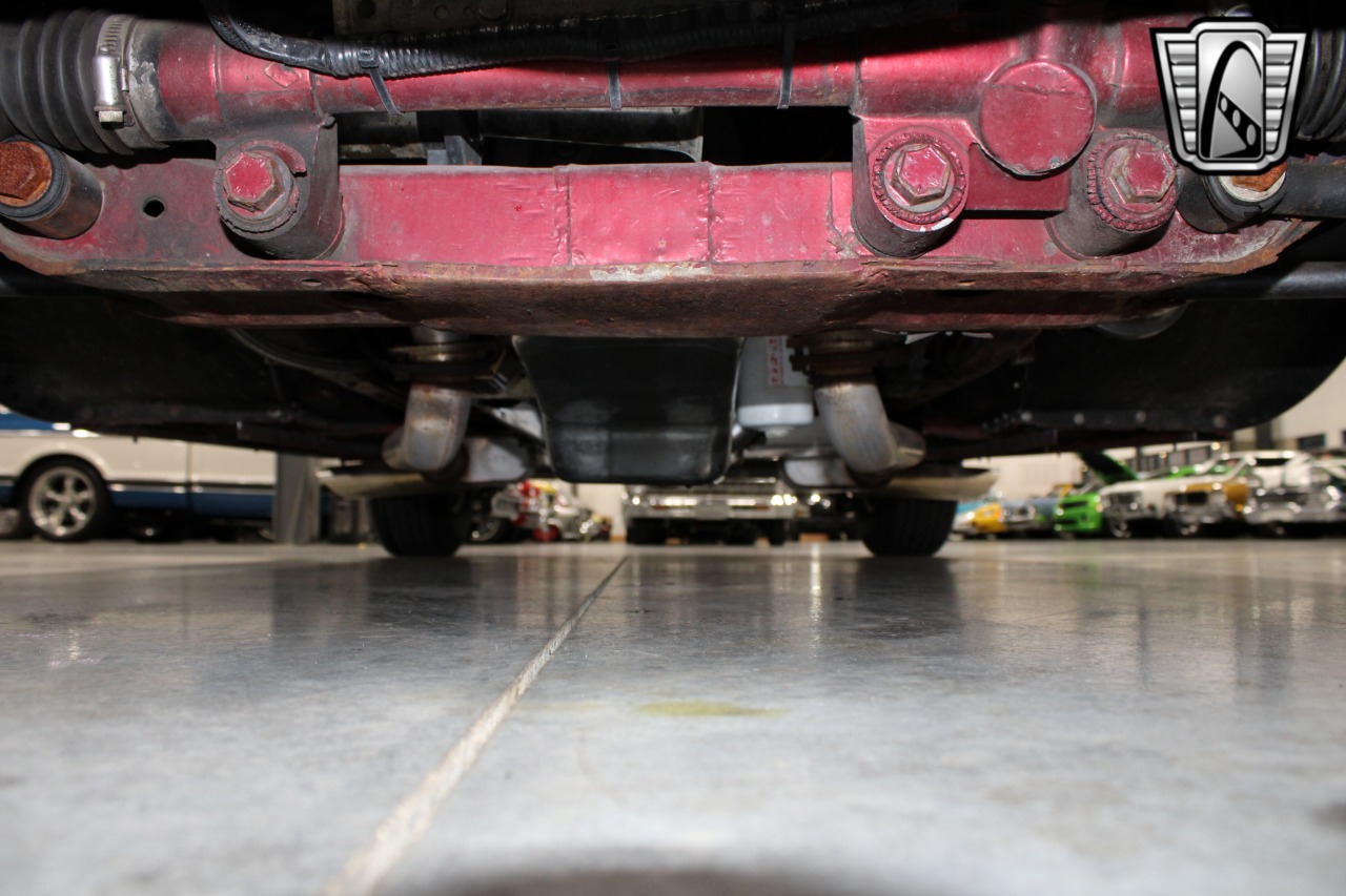 1933 Plymouth Sedan 26