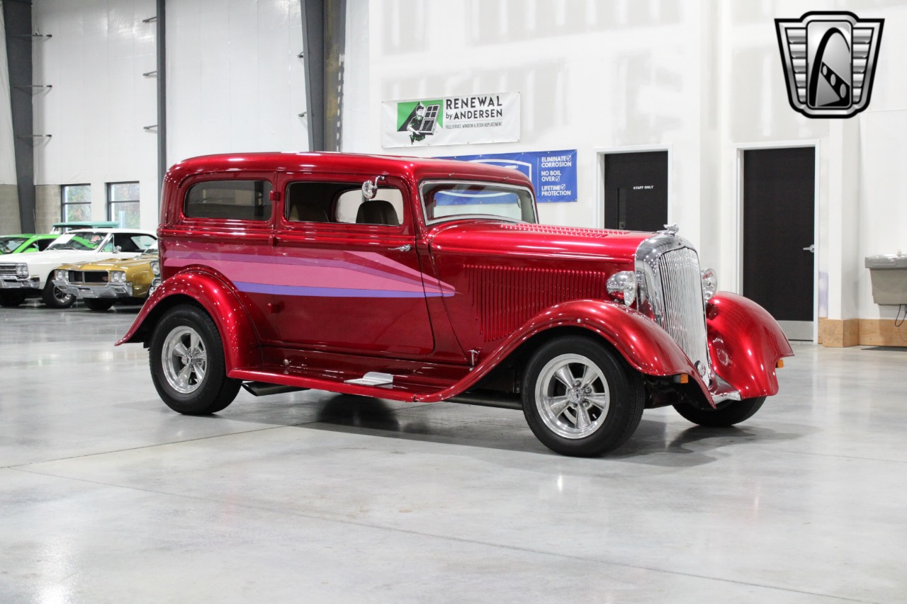 1933 Plymouth Sedan 42