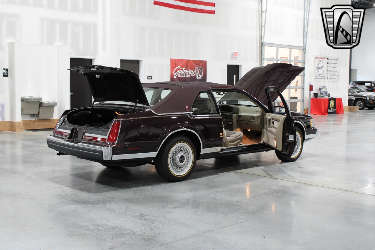 1988 Lincoln Mark 19