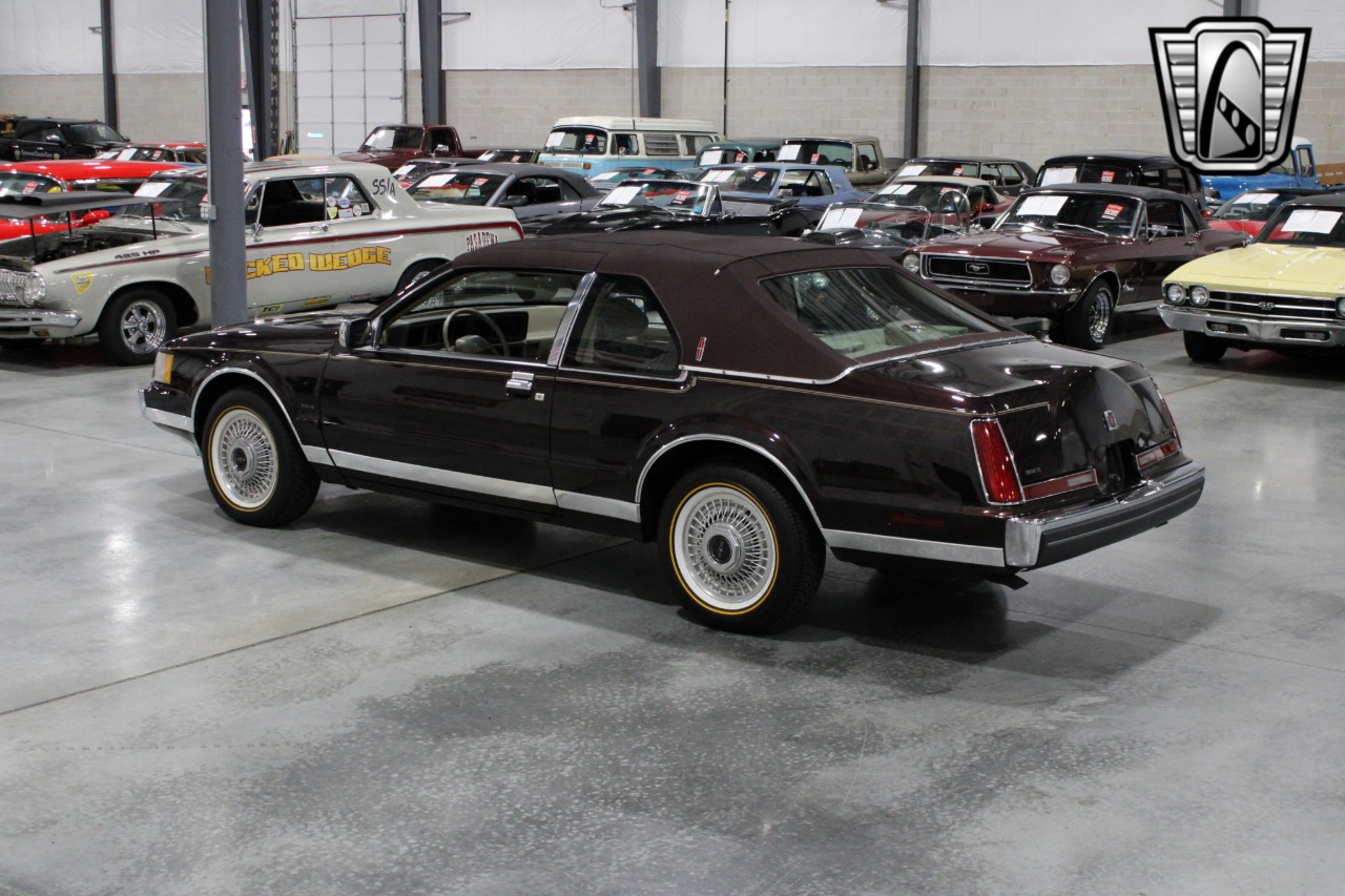 1988 Lincoln Mark 48