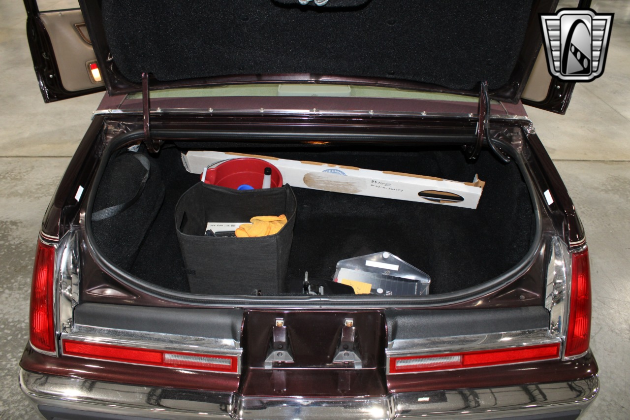 1988 Lincoln Mark 22