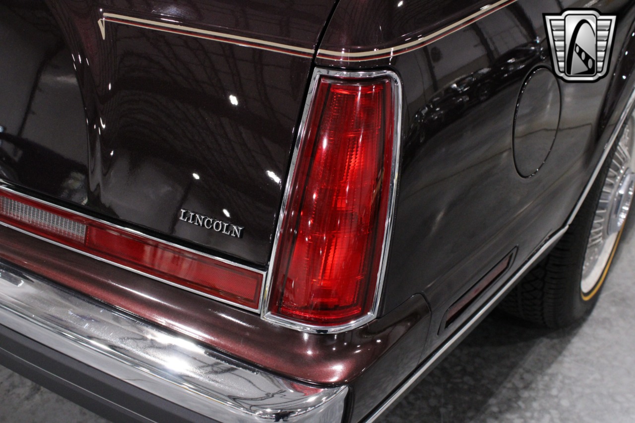 1988 Lincoln Mark 76