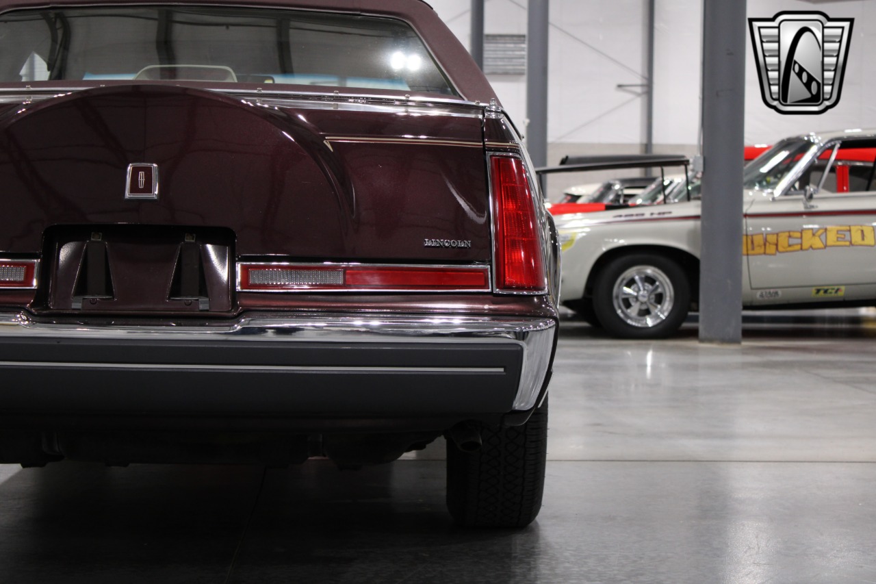 1988 Lincoln Mark 77