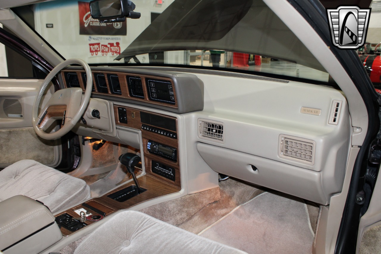 1988 Lincoln Mark 24