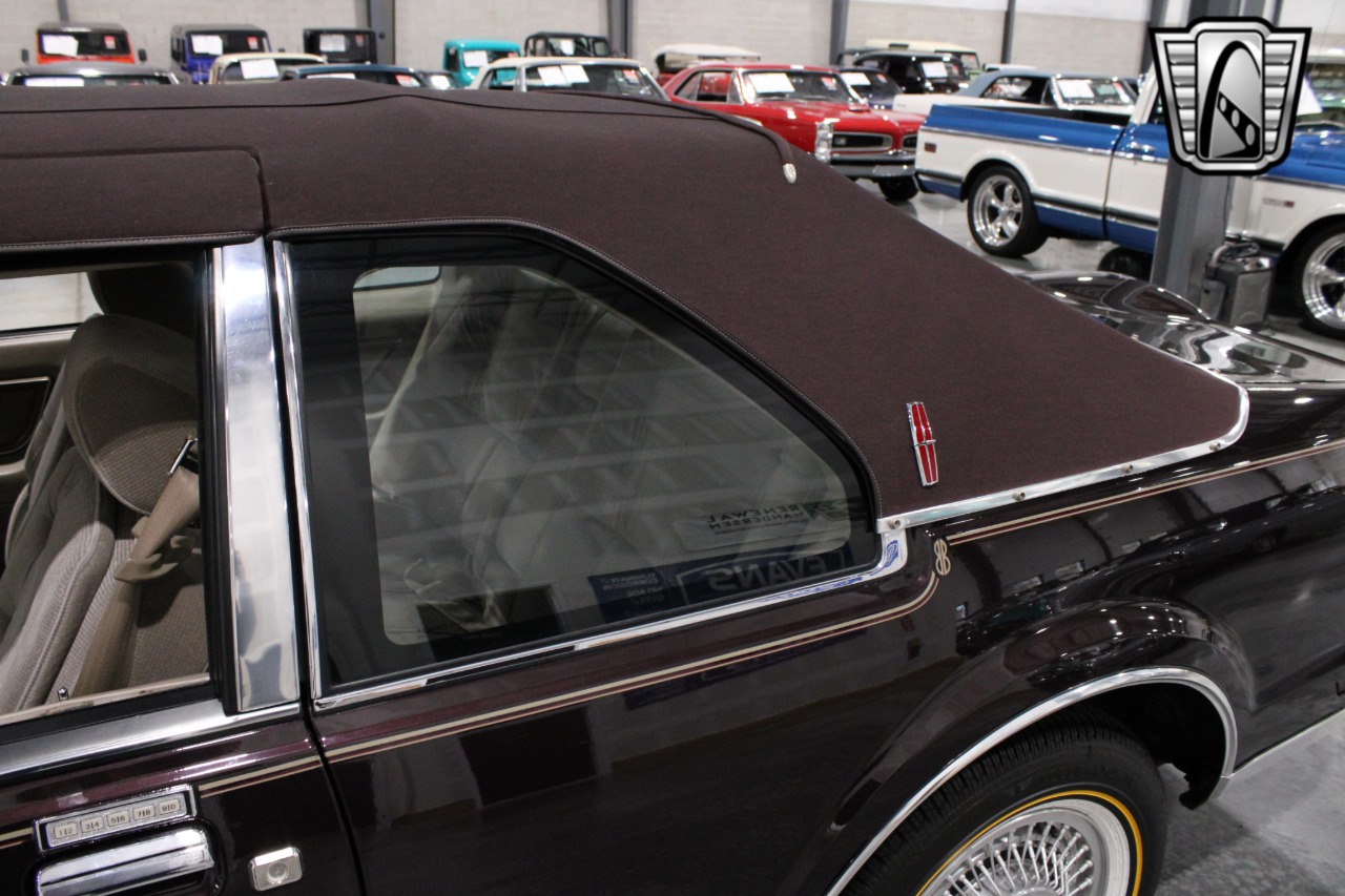 1988 Lincoln Mark 65