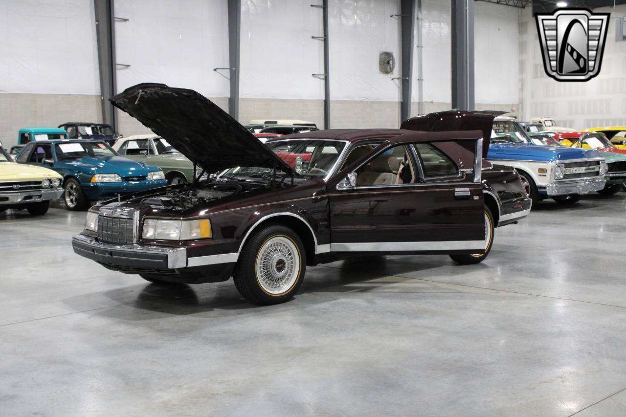 1988 Lincoln Mark 16