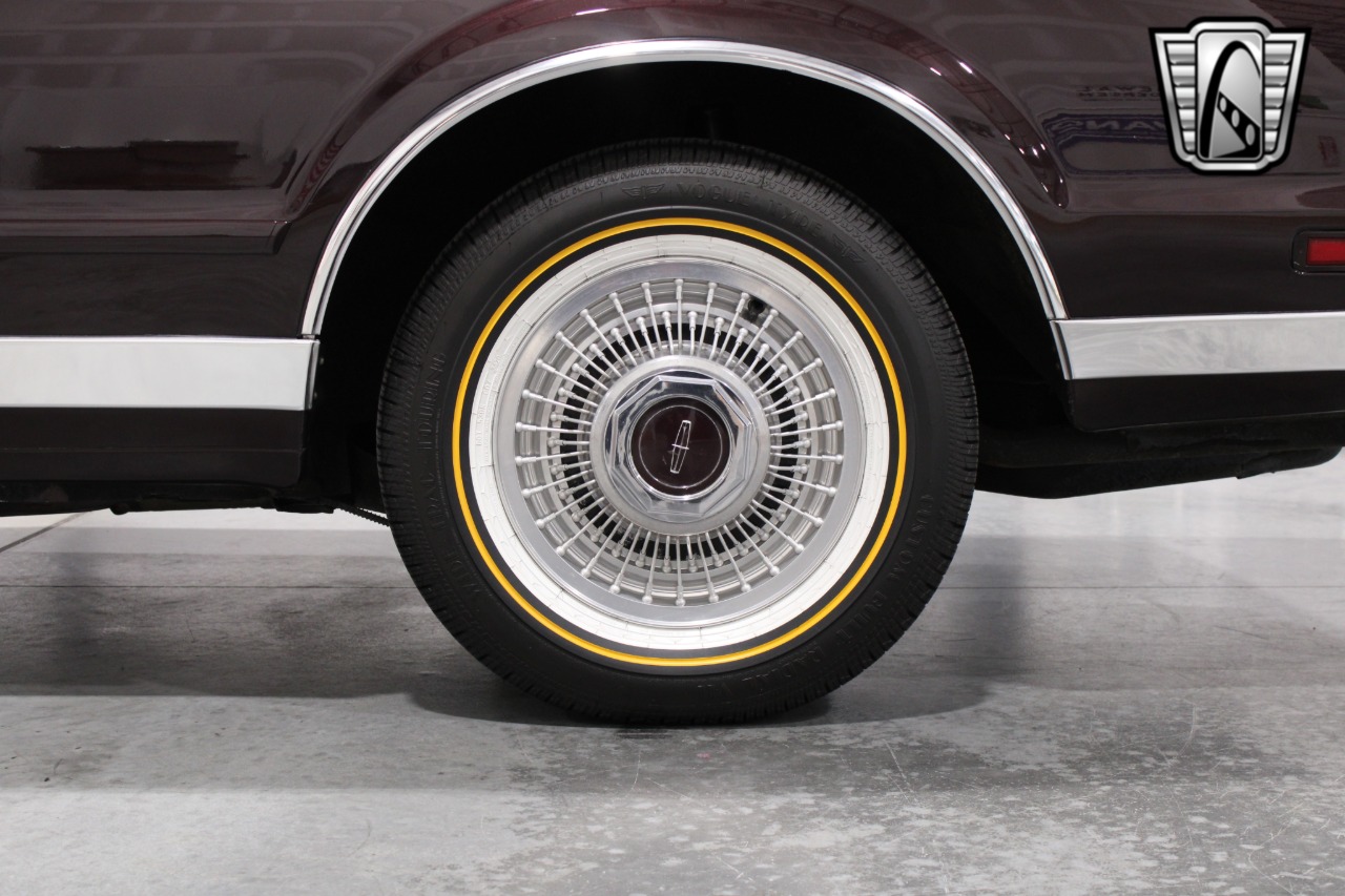 1988 Lincoln Mark 67