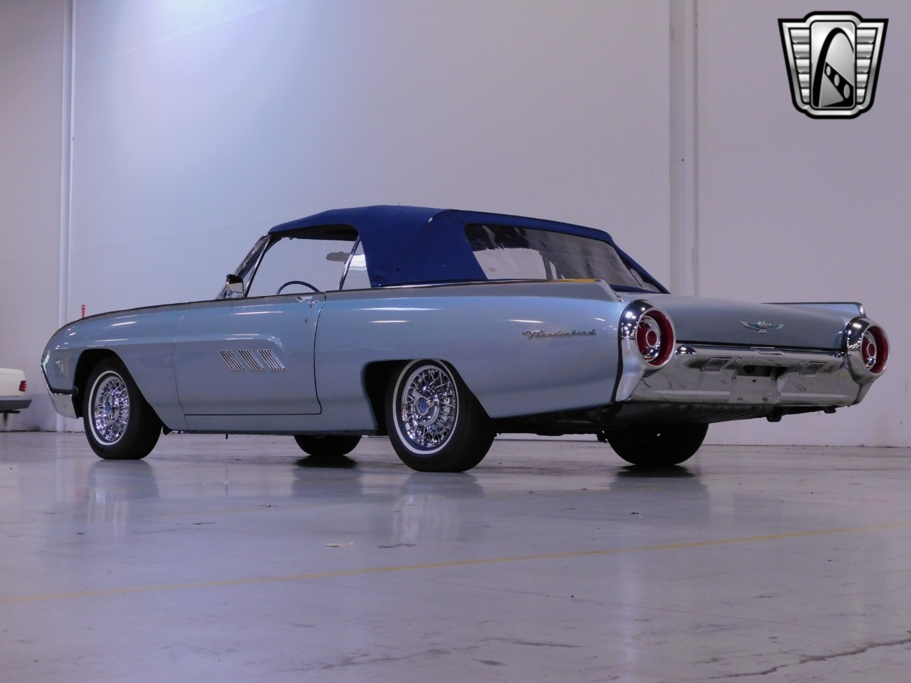 1963 Ford Thunderbird 48