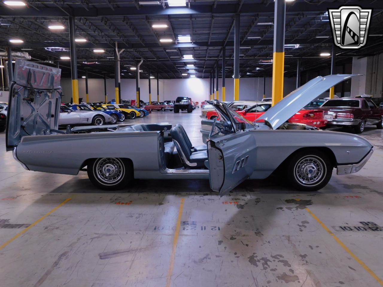 1963 Ford Thunderbird 96