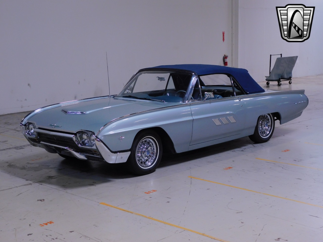 1963 Ford Thunderbird 14